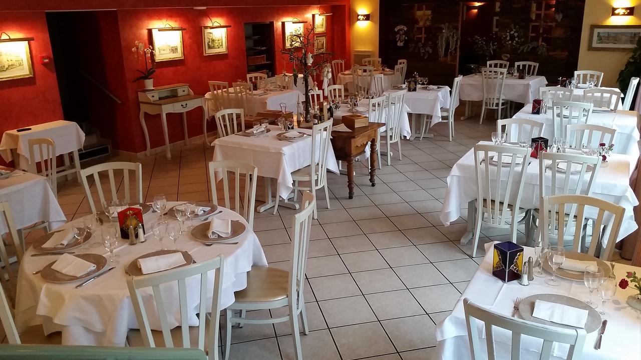 Le Val D'Amby Hotel Hieres-Sur-Amby Exterior foto
