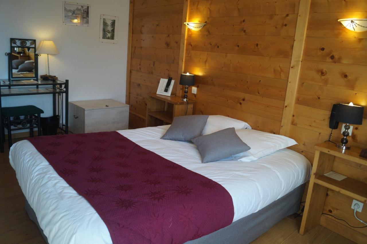 Le Val D'Amby Hotel Hieres-Sur-Amby Exterior foto